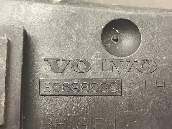 Volvo V50 (2004 - 2008) 30698696 Кронштейн заднего бампера — фото 5