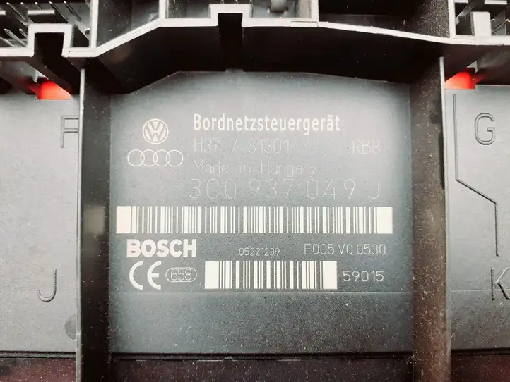 Volkswagen PASSAT B6 (2005 - 2010) 3C0937049J Модуль комфорта — фото 6
