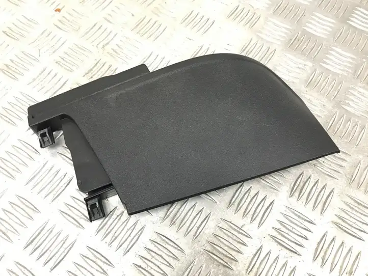 Audi Q3 8U (2011 - 2014) 8U0868606 Обшивка стойки D нижняя — фото 3