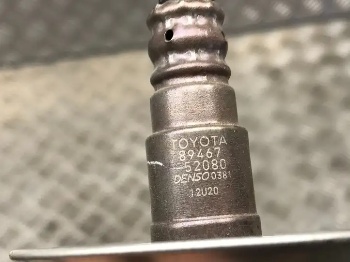 Toyota Yaris (2014 - 2019) 8946752080 Лямбда-зонд — фото 2