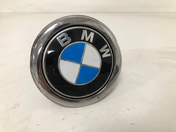 BMW 1 F20 F21 (2011 - 2019) 7248535 Ручка крышки багажника — фото 1