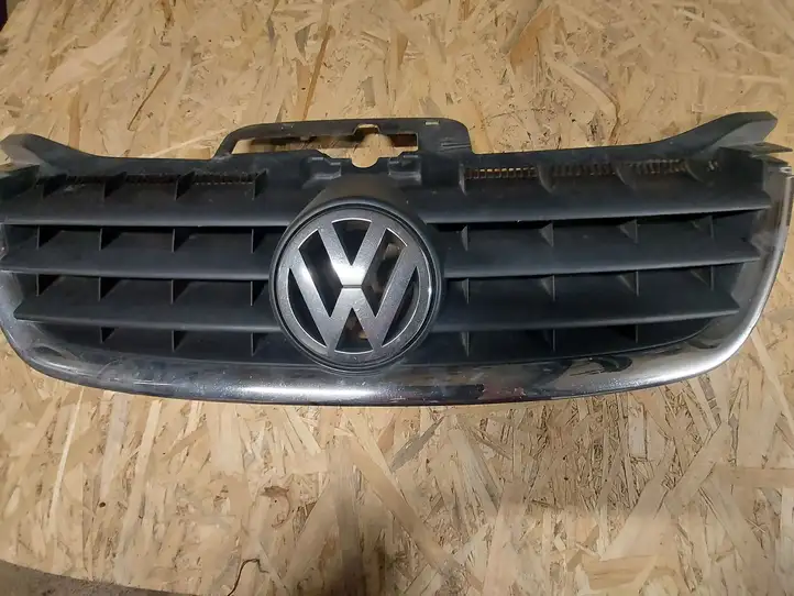 Volkswagen Touran I (2003 - 2010) Верхняя решетка радиатора — фото 1