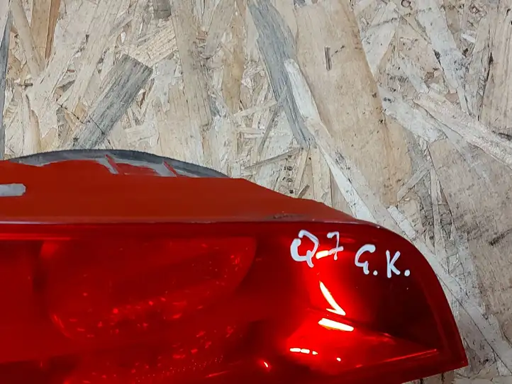 Audi Q7 4L (2005 - 2009) 4L0945093 Задний фонарь в крышке багажника — фото 3