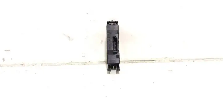 BMW 3 E46 (1998 - 2005) 03120220 Кнопка стеклоподъемников — фото 4