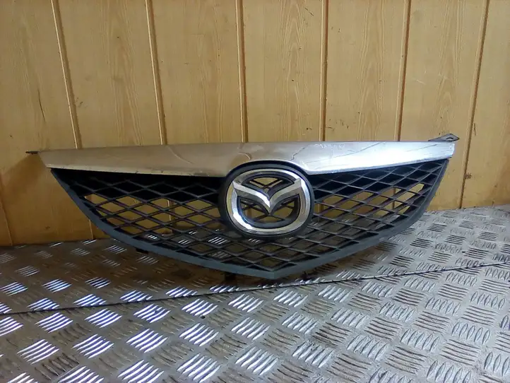 Mazda 6 (2002 - 2005) GJ6A50712 Верхняя решетка радиатора — фото 1
