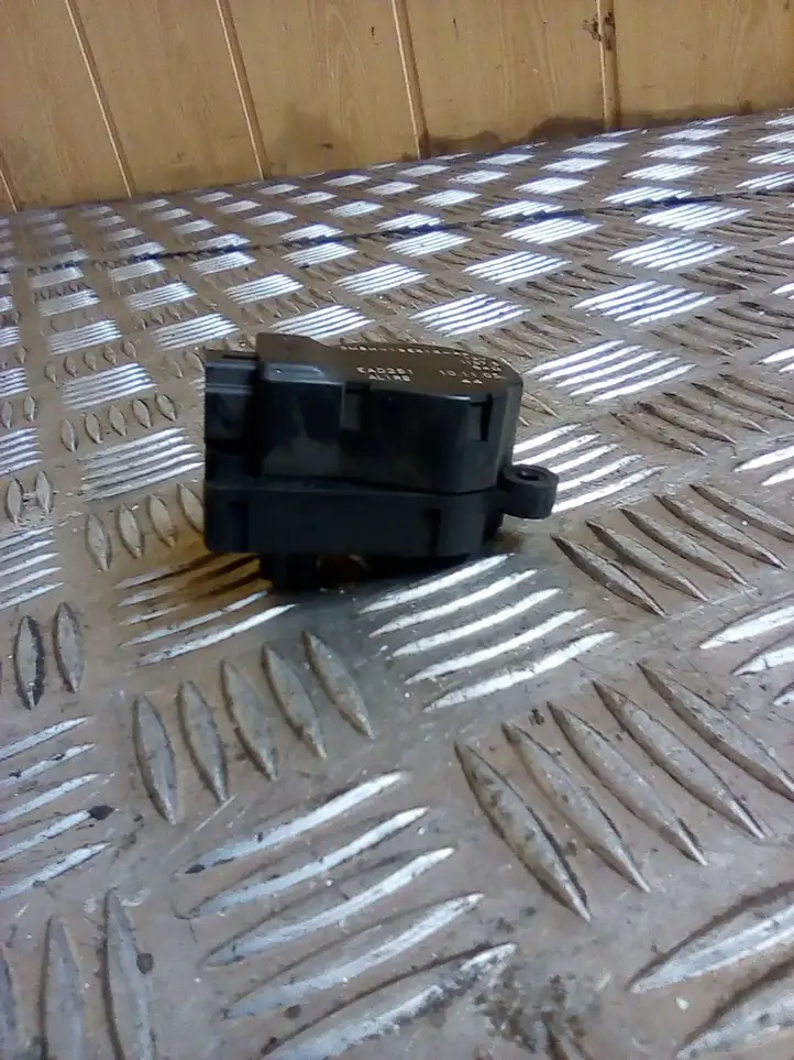 Ford Focus (2005 - 2008) 3M5H19E616AB Двигатель задвижки потока воздуха — фото 2