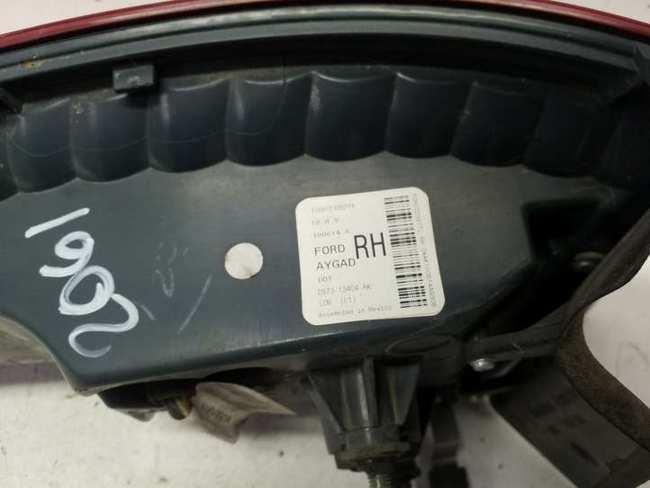 Ford Fusion II (2013 - )  DS7313404AK Задний фонарь в кузове
