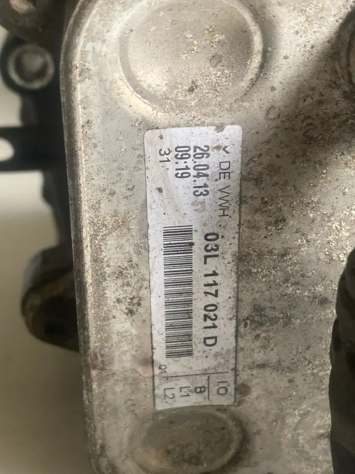 Audi A6 C7 (2011 - 2014) 03L115389E Кронштейн масляного фильтра — фото 2