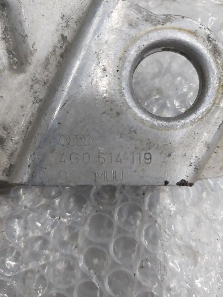 Audi A6 C7 (2011 - 2014) 4G0614119 Кронштейн блока ABS — фото 2