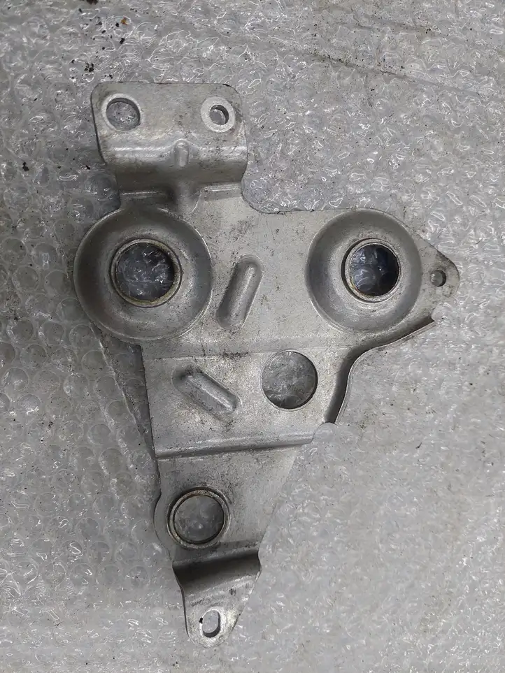 Audi A6 C7 (2011 - 2014) 4G0614119 Кронштейн блока ABS — фото 3