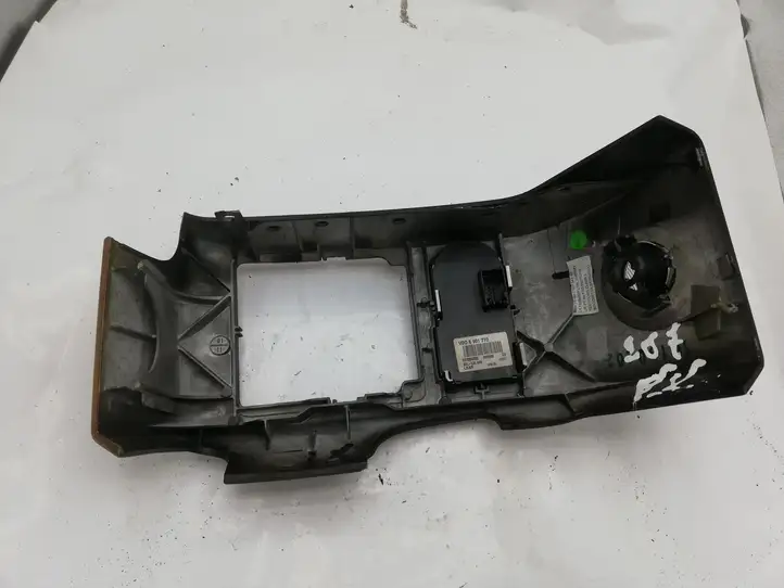 Land Rover Range Rover L322 (2002 - 2005) 11868010 Включатель фонарей — фото 2