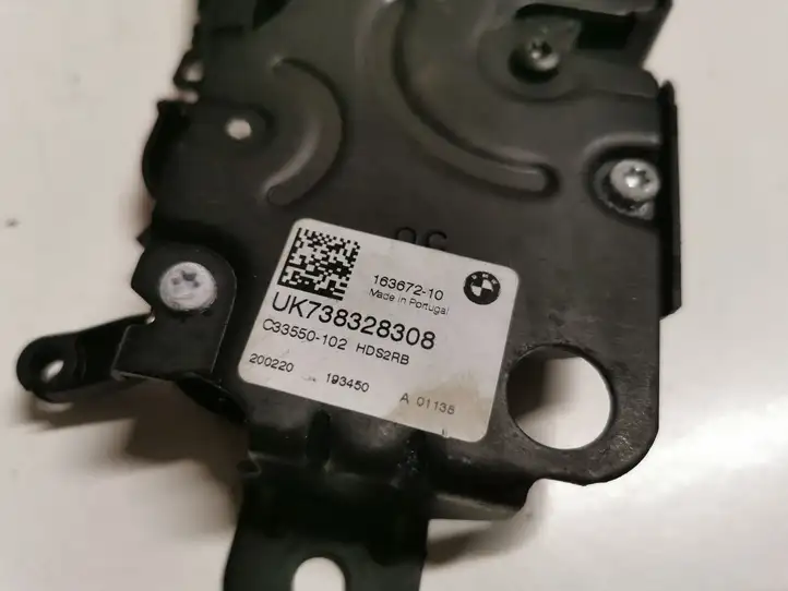 BMW X5 G05 (2018 - ) UK738328308 Замок крышки багажника — фото 2