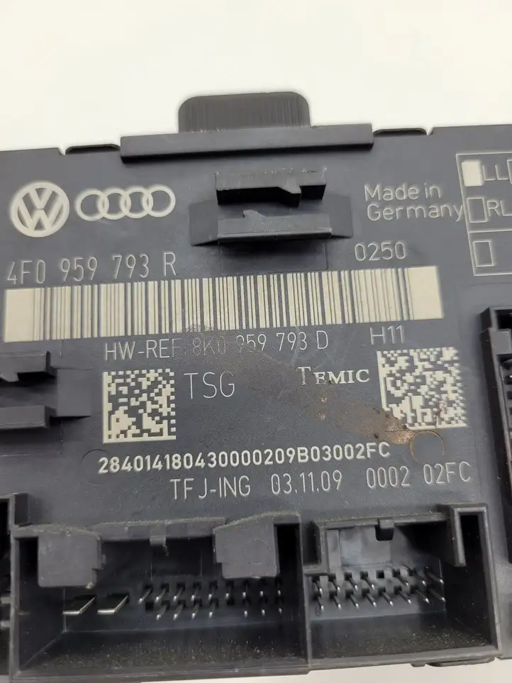 Audi A6 S6 C6 4F (2008 - 2011) 4F0959793R Блок управления дверью — фото 2
