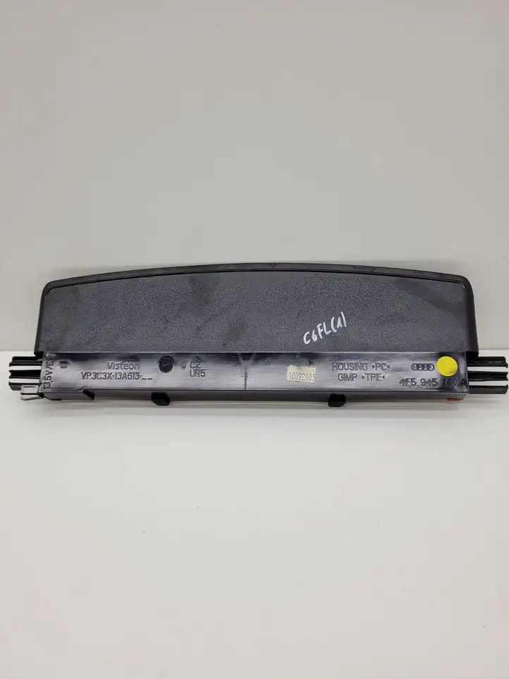 Audi A6 S6 C6 4F (2008 - 2011) 4F5945097A Дополнительный стоп фонарь — фото 3
