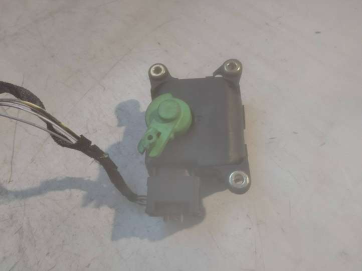 Audi A3/S3 8L (2000 - 2003)  1J1907511D Двигатель задвижки потока воздуха