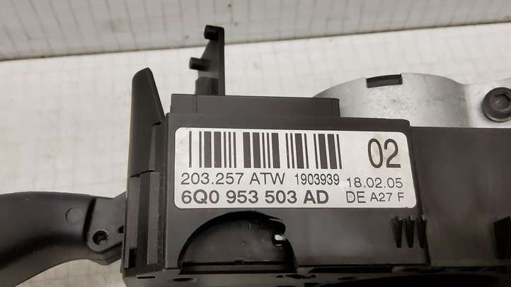 Volkswagen Polo (2005 - 2009)  6Q0953503AD Комплект ручек