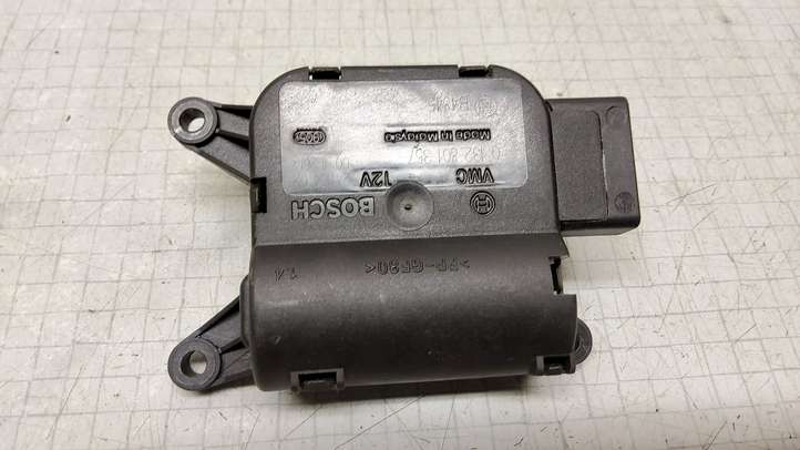Volkswagen Polo (2005 - 2009)  0132801357 Двигатель задвижки потока воздуха