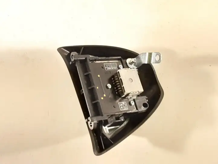 Honda Civic IX (2011 - 2017) M47835 Кнопки на рулевом колесе — фото 2