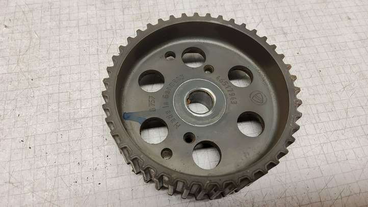 Opel Vectra (2002 - 2005)  46517943 Зубчатое колесо (шкив) топливного насоса