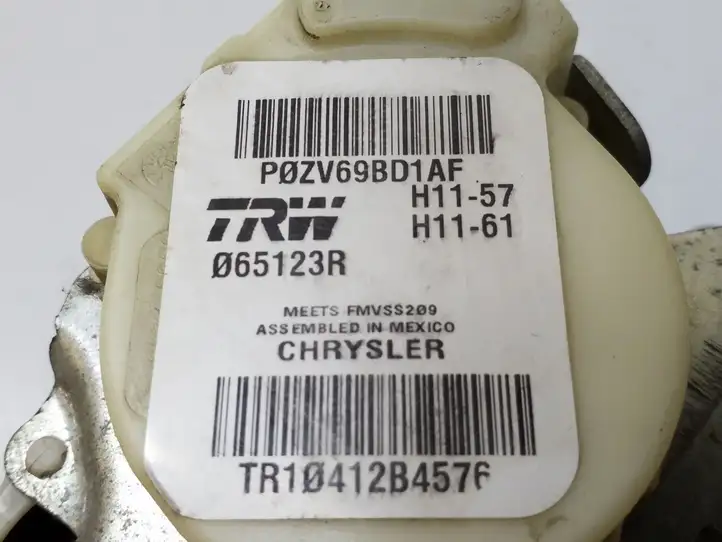Chrysler Town & Country V (2010 - 2016) 0ZV69BD1AF Передний ремень безопасности — фото 2