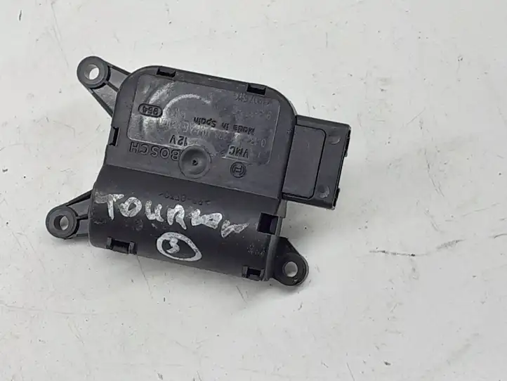 Volkswagen Touran I (2003 - 2010) 1K1907511G Двигатель задвижки потока воздуха — фото 1