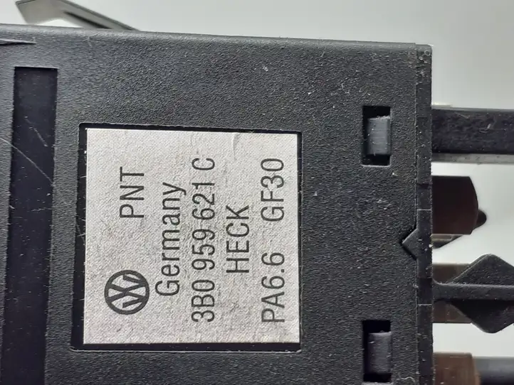 Volkswagen PASSAT B5.5 (2001 - 2005) 3B0959621C Кнопка обогрева стекла — фото 2