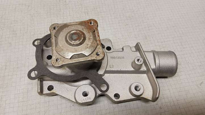 Ford Escort (1995 - 2004)  10941831 Водяной насос