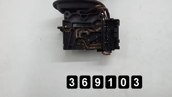 Volvo S40, V40 (2000 - 2004) Другие включатели / ручки/ переключатели — фото 4