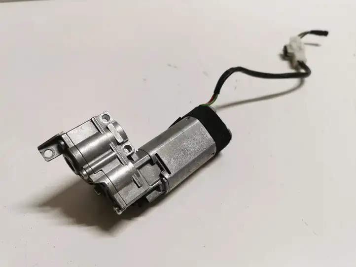 Mercedes-Benz E W211 (2002 - 2009) 6418138 Электродвигатель регулировки рулевой колонки — фото 3