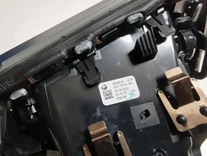 BMW 3 G20 G21 (2019 - ) 6848619 Боковой воздушный дефлектор — фото 4
