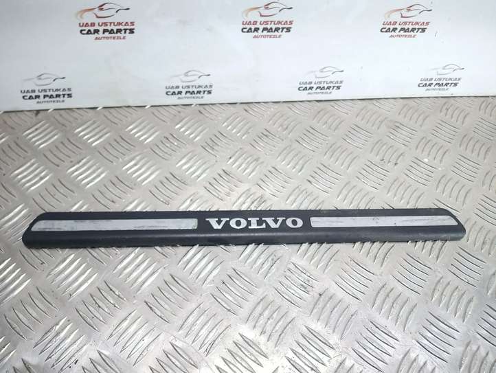 Volvo XC90 (2002 - 2006)  8659960 Отделка переднего порога (внутренняя)