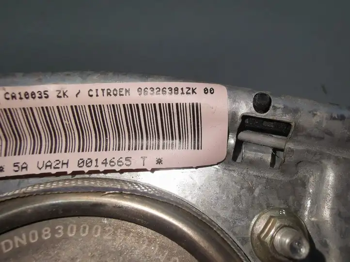 Citroen C5 (2001 - 2004) 96326381ZK Подушка безопасности руля — фото 3