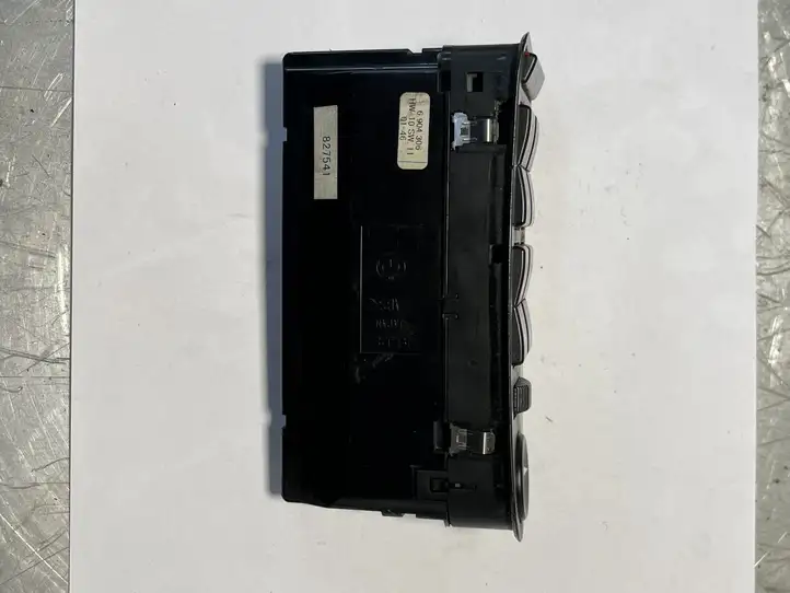 BMW 5 E39 (1996 - 2003) 6904306 Кнопка стеклоподъемников — фото 3