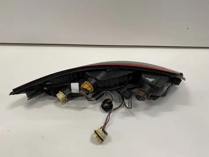 Porsche 911 997 (2004 - 2013) 06210189006 Задний фонарь в кузове — фото 6