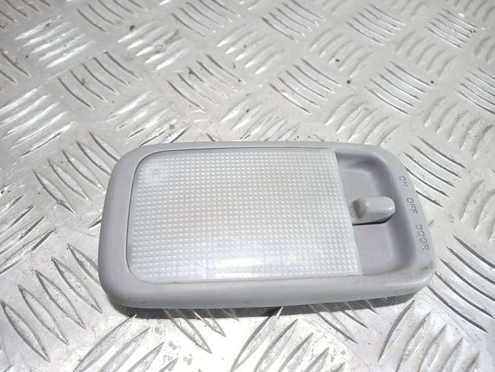 Toyota RAV 4 (XA20) (2000 - 2005)   Задняя подсветка