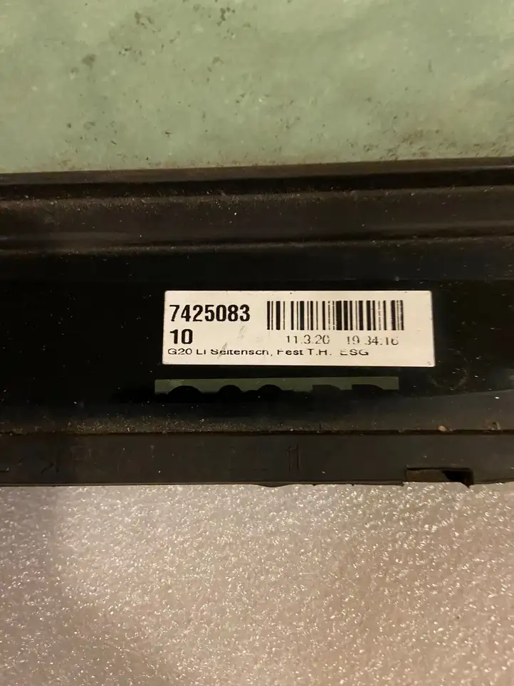 BMW 5 G30 G31 (2016 - ) 43R004529 Заднее боковое стекло — фото 3
