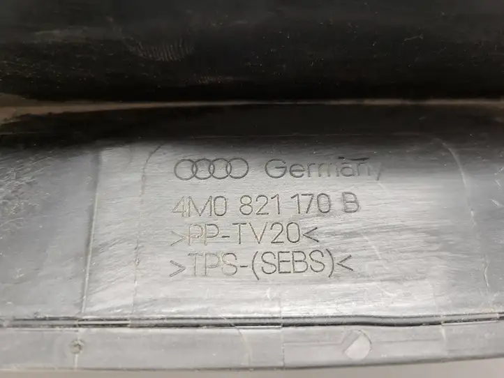 Audi Q7 4M (2015 - ) 4M0821170B Накладка крыла — фото 2