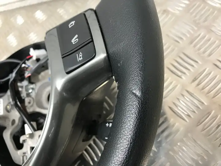 Toyota Yaris (2014 - 2019) 451000D Руль — фото 11
