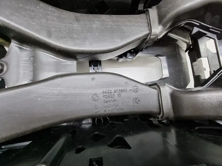 BMW 5 F10 F11 (2009 - 2016) 64229113860 Центральная консоль — фото 6