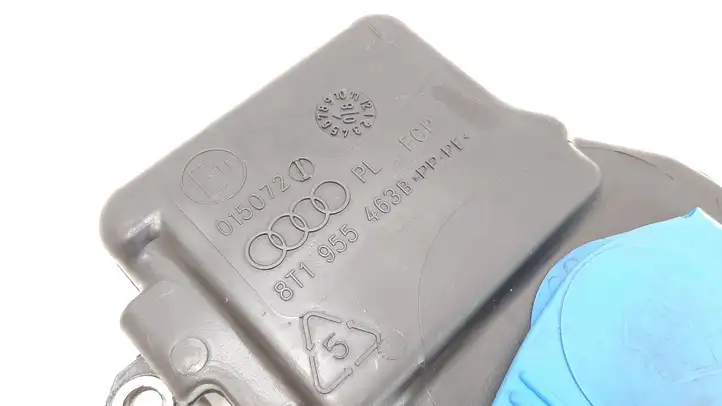 Audi A4 S4 B8 8K (2007 - 2011) Горловина бачка омывателя — фото 2