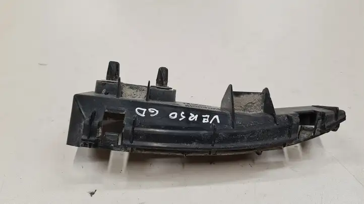 Toyota Corolla Verso E121 (2004 - 2007) 525620F010 Кронштейн заднего бампера — фото 2
