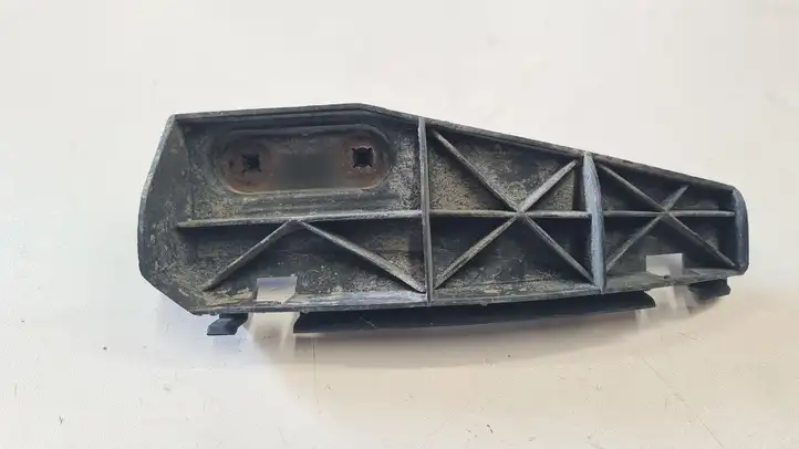 Toyota Corolla Verso E121 (2004 - 2007) 525630F010 Кронштейн заднего бампера — фото 1