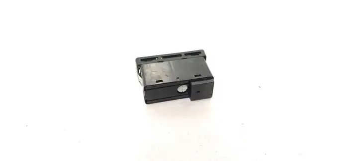 BMW 3 E46 (1998 - 2005) 61318368920 Включатель аварийных фонарей — фото 2