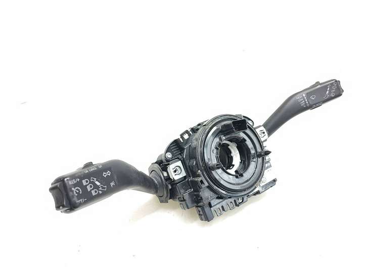 Skoda Yeti (2009 - 2012)  5K0953569AL Комплект ручек