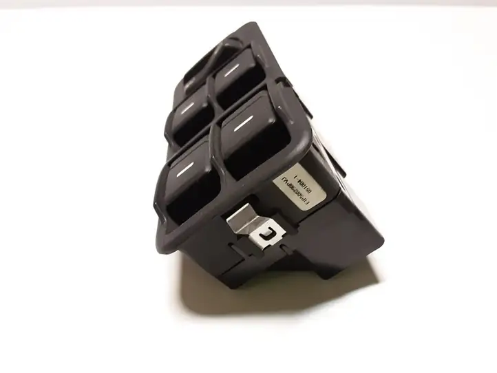 Land Rover Range Rover Sport L320 (2005 - 2009) YUD500950PVJ Блок кнопок стеклоподъемников — фото 3