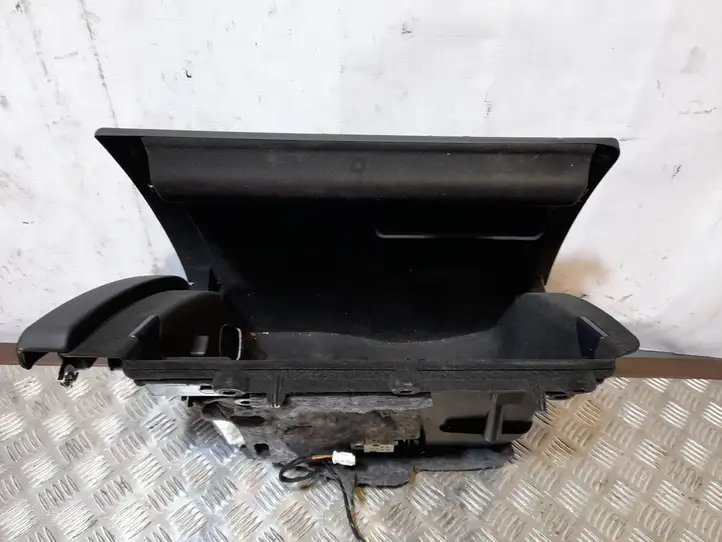 Audi A4 S4 B8 8K (2011 - 2015) 8K1857035B Бардачок в сборе — фото 4