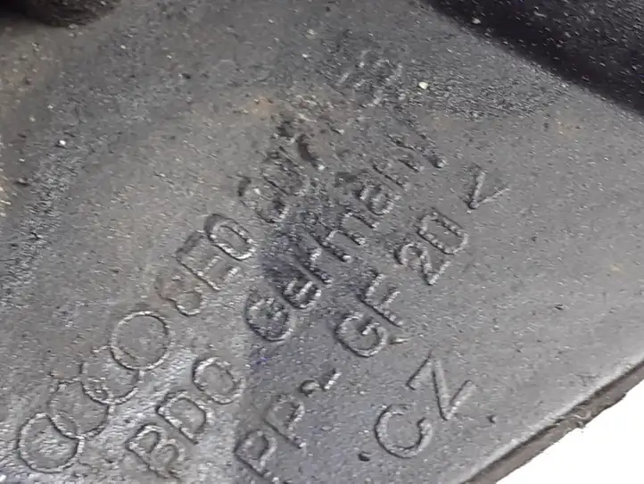 Audi A4 S4 B6 8E 8H (2000 - 2006) 8E0807453 Кронштейн заднего бампера — фото 3
