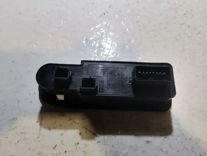 Citroen C5 (2008 - 2017) 30170346 Кнопка стеклоподъемников — фото 2