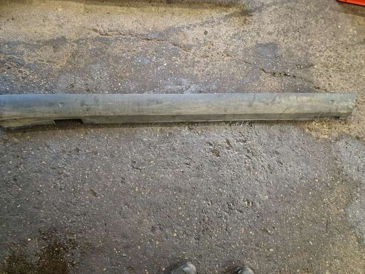 Seat Altea XL (2004 - 2015)  5P0853852F Порог
