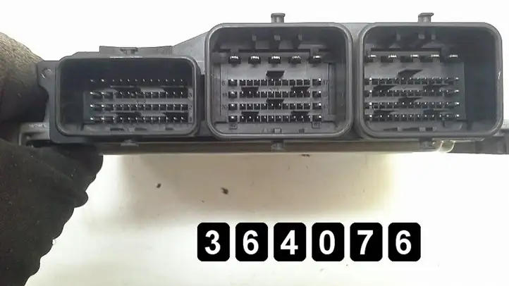 Citroen DS3 (2010 - 2016) 1600hdi 9674245180 0281015847 Блок управления двигателем (ЭБУ) — фото 4
